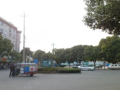 戚厂工房北区全面解析 优缺点、居住体验与周边房产中介评价